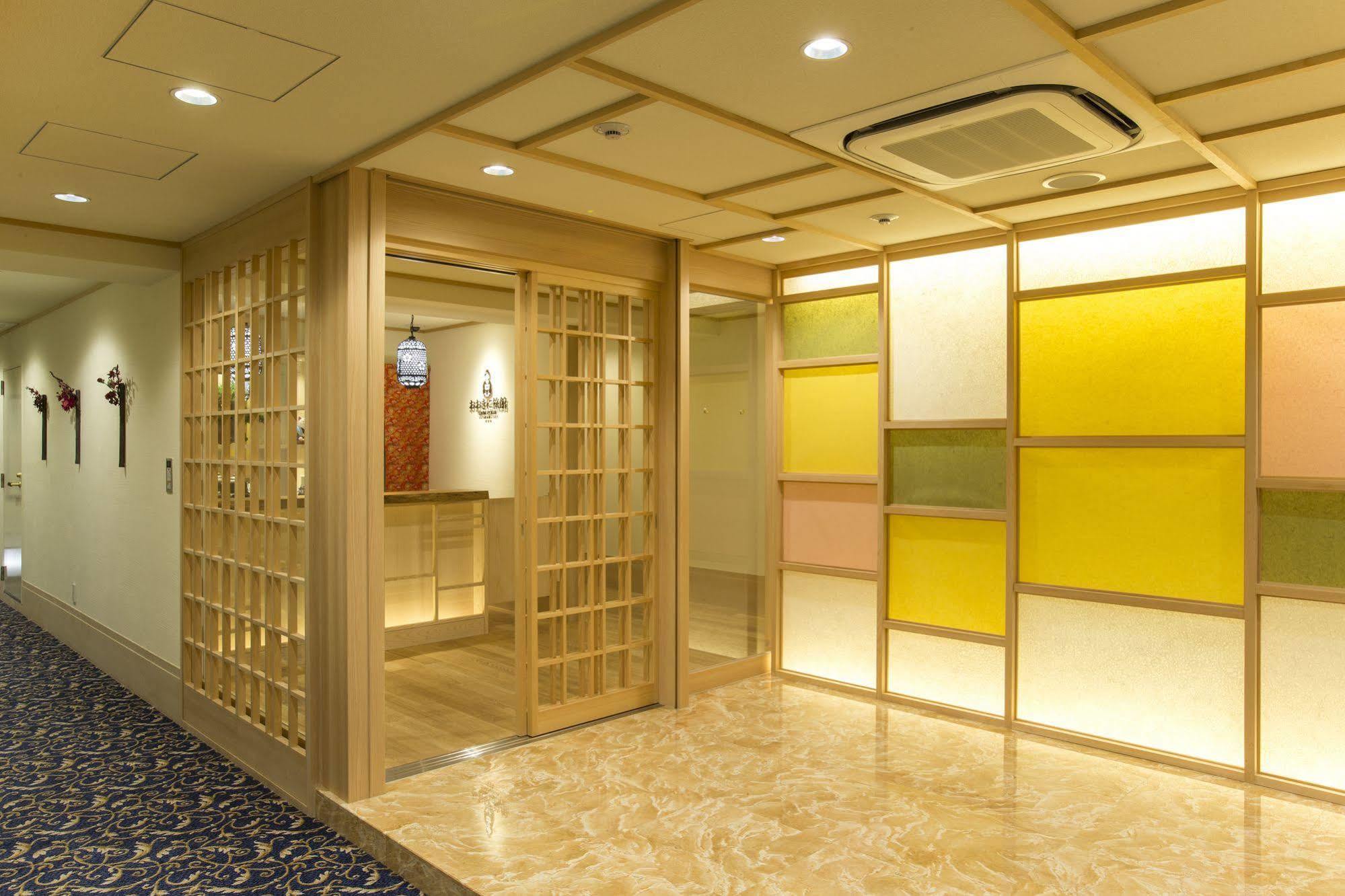 東心斎橋おおきにアパート Ookini Ryokan & Apartment Osaka Exterior photo